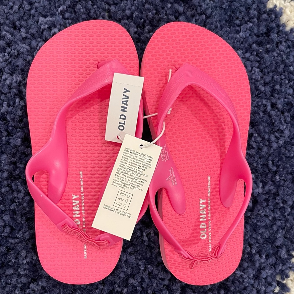 2 pair/$5 Plant Based Flip Flops